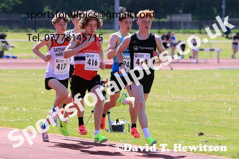 Mens Under-17s 1500 metres, 2024 North Eastern Track and Field Champs., Middlesbrough.  Photo: David T. Hewitson/Sports for All Pics